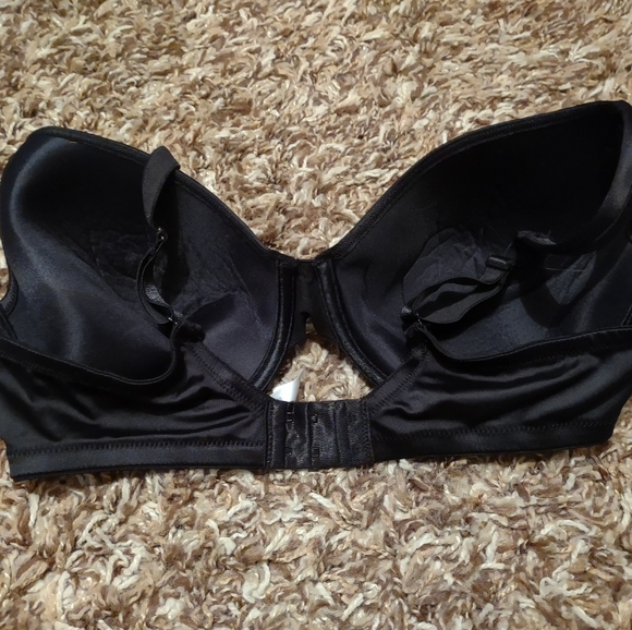 Vanity Fair Black Bra - Picture 7 of 8